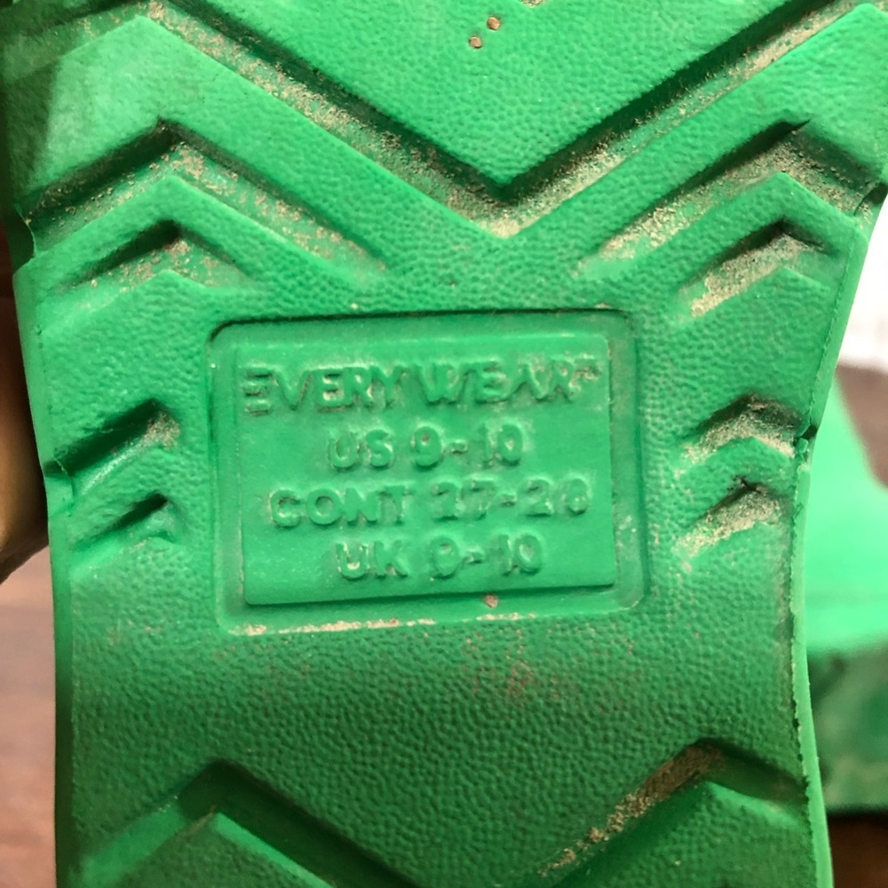 TOTES Kids Green Rain Boots - Comfortable Waterproof Boot 9-10 - Picture 12 of 12